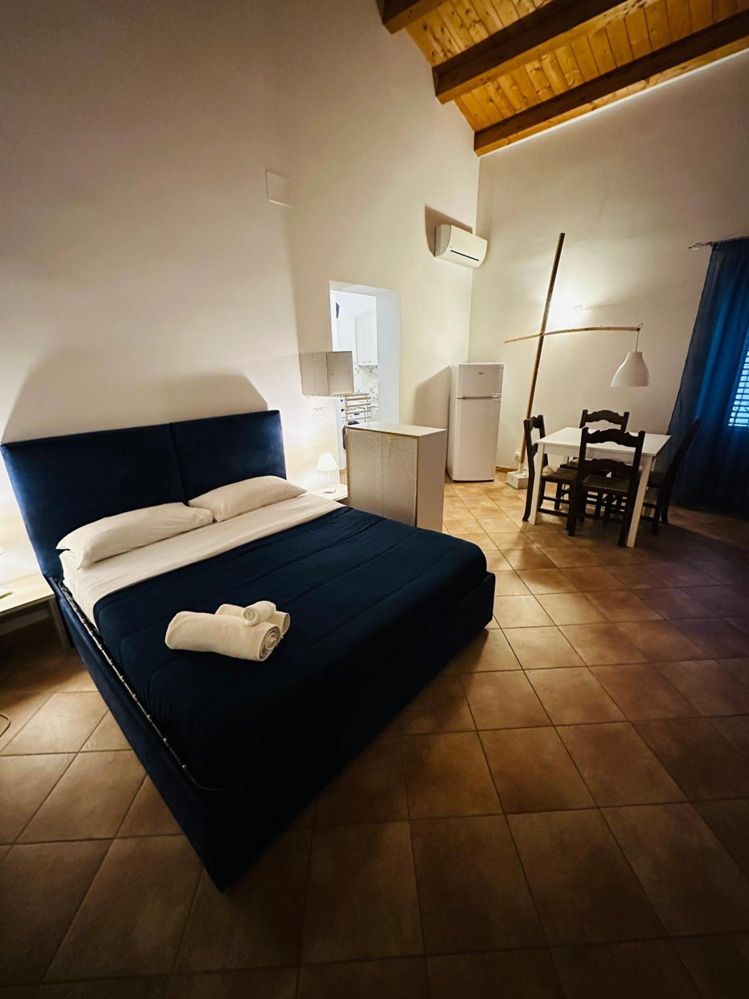 Cartari Apartment ปาแลร์โม ภายนอก รูปภาพ